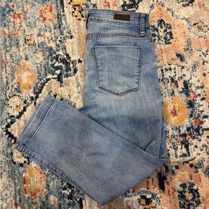 Kut From The Kloth High Rise Cropped Straight Leg Jeans
Size 6